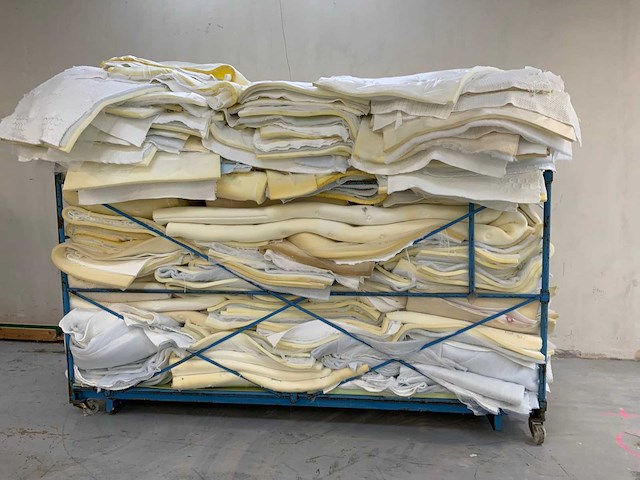 Transportwagen inclusief mtf voorraad halffabrikaten - afbeelding 2 van  8