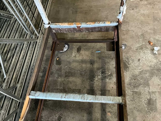Transportwagen v.v. 4 zwenkwielen 260x80cm - afbeelding 3 van  3