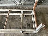 Transportwagen v.v. 4 zwenkwielen 400x85cm - afbeelding 3 van  3