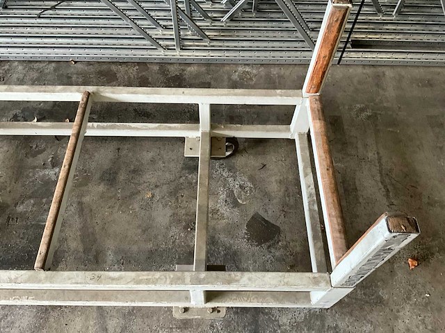 Transportwagen v.v. 4 zwenkwielen 400x85cm - afbeelding 3 van  3