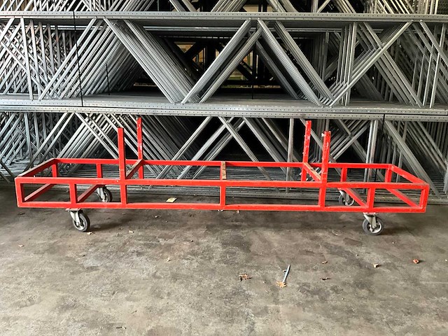 Transportwagen v.v. 4 zwenkwielen 400x85cm - afbeelding 1 van  3