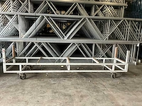 Transportwagen v.v. 4 zwenkwielen 400x85cm