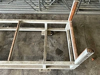 Transportwagen v.v. 4 zwenkwielen 400x85cm - afbeelding 3 van  3