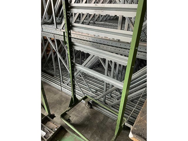 Transportwagens en werkbanken (7x) - afbeelding 4 van  7