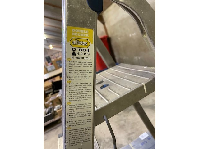 Trap altrex, 4 trede's - afbeelding 2 van  3