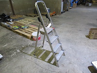 Trap altrex, 4 trede's - afbeelding 3 van  3