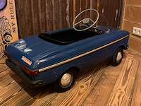 Trap auto moskvich - afbeelding 4 van  5