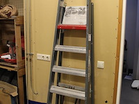 Trap met vijf treden en bordes altrex - afbeelding 2 van  2