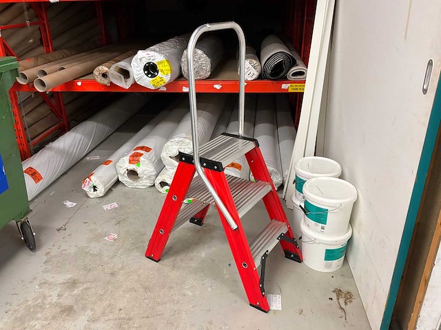 Trap na - afbeelding 1 van  3