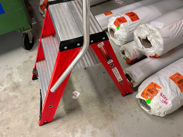 Trap na - afbeelding 2 van  3