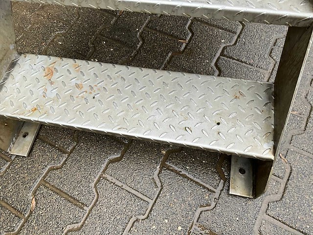 Trap - afbeelding 6 van  8
