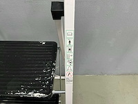 Trap - afbeelding 6 van  8