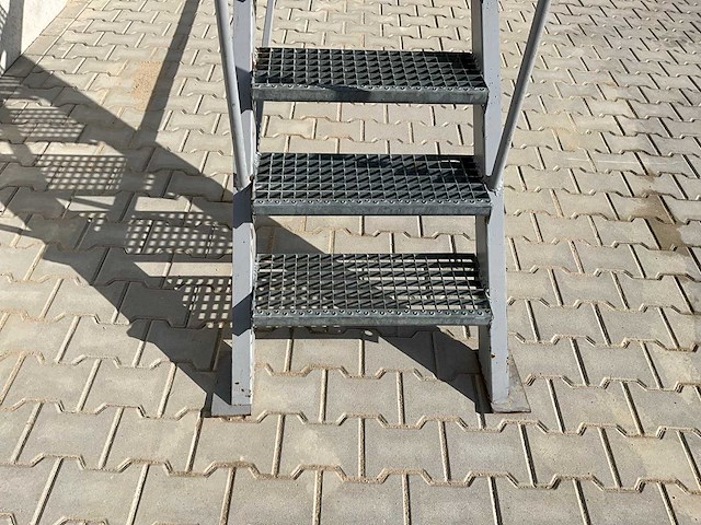 Trap - afbeelding 2 van  3