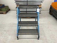 Trap - afbeelding 2 van  2