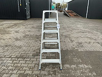 Trap - afbeelding 1 van  5