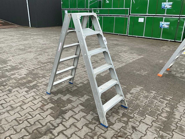 Trap - afbeelding 3 van  5