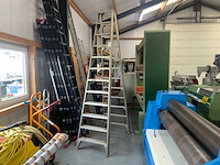 Trapleer - afbeelding 1 van  1