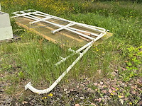 Trapleuning (2x) - afbeelding 1 van  3
