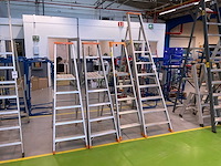 Trappen (4x) - afbeelding 1 van  3