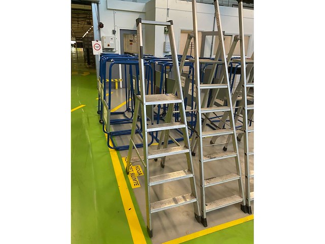 Trappen (4x) - afbeelding 2 van  4