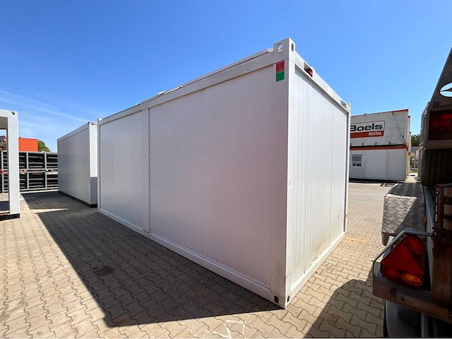 Trappenhuis eerste etage - afbeelding 3 van  5