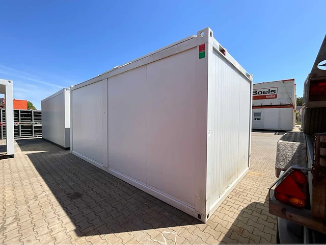 Trappenhuis eerste etage - afbeelding 3 van  6