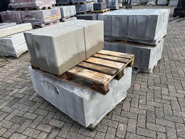 Traptrede - grijs - 40 x 50 x 16 cm (48x) - afbeelding 4 van  5