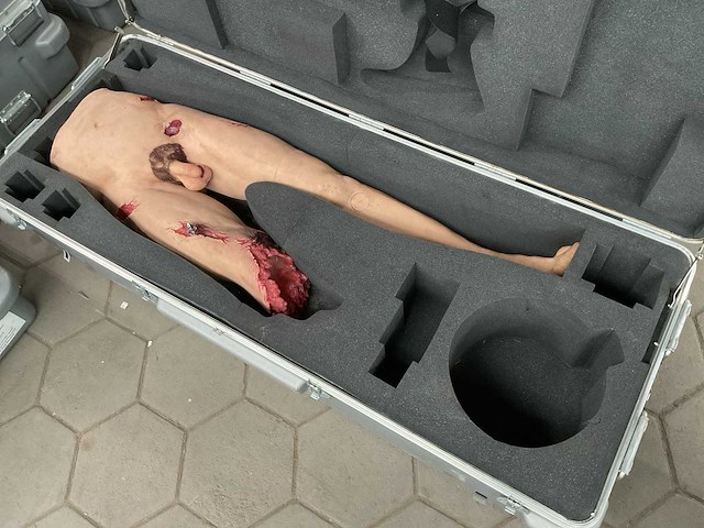 Trauma training aid - afbeelding 3 van  4