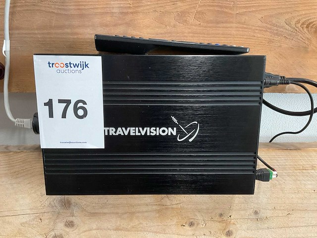 Travelvision satellietontvanger en wandbeugel - afbeelding 2 van  3