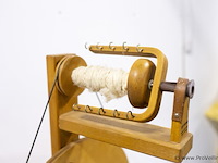 Tredend spinnenwiel - afbeelding 2 van  3
