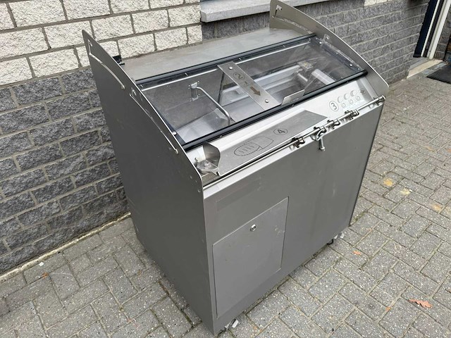 Treif - 2013 - diskus sb - broodsnijmachine - afbeelding 1 van  4