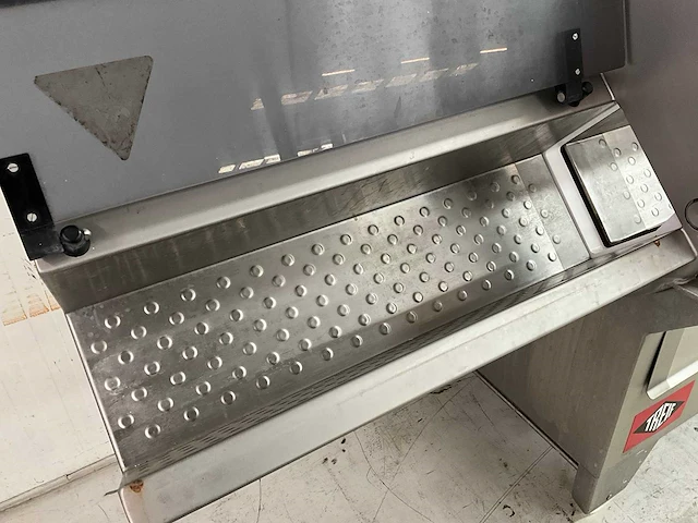 Treif - jaguar 700 - portioneer- en snijmachine - afbeelding 5 van  7