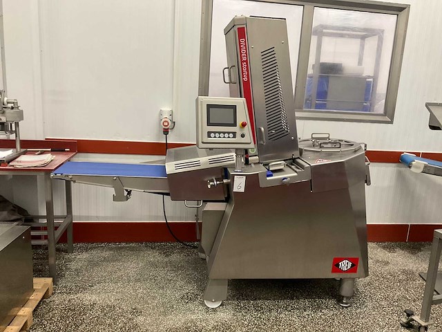 Treif - k207 divider startup - various meat processing - 2019 - afbeelding 1 van  17