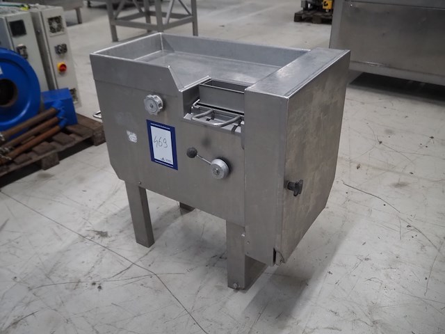 Treif - afbeelding 2 van  9