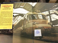 Treinen avontuur tussen de rails - afbeelding 2 van  4