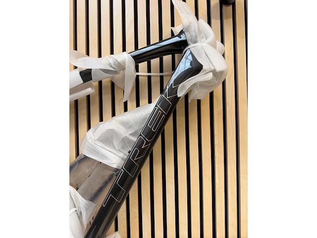 Trek - émonda alr disc f/s-u-e-v dnister black - frame 700c x 54 - afbeelding 1 van  9