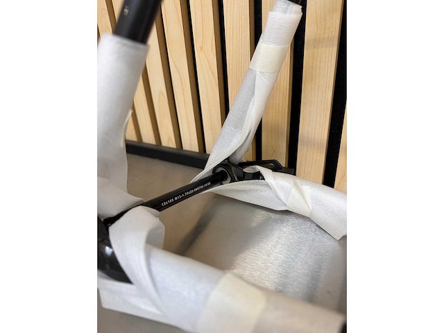 Trek - émonda alr disc f/s-u-e-v dnister black - frame 700c x 54 - afbeelding 7 van  9