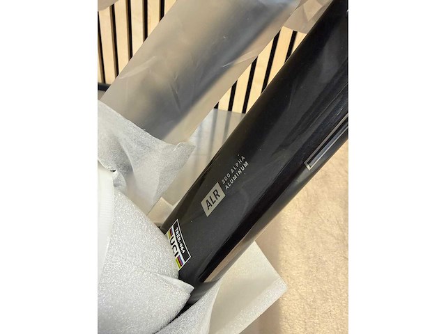 Trek - émonda alr disc f/s-u-e-v dnister black - frame 700c x 54 - afbeelding 9 van  9