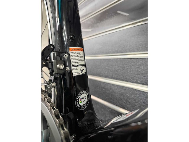 Trek - madone 4 - racefiets factory lightweight oclv carbon frame/vork - afbeelding 9 van  21
