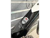 Trek - madone 4 - racefiets factory lightweight oclv carbon frame/vork - afbeelding 10 van  21