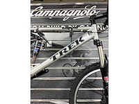 Trek - mountainbike - afbeelding 31 van  34