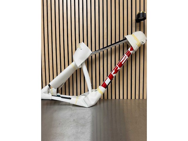 Trek - procaliber fs 29-u-e-v crystal white/trek black - frame 29" x l 29 - afbeelding 1 van  10
