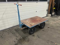 Trek aanhanger overige magazijninventaris