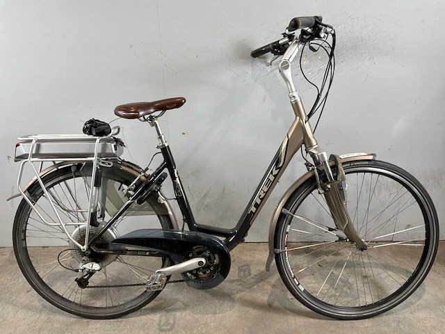 Trek navigator elektrische fiets - afbeelding 2 van  5
