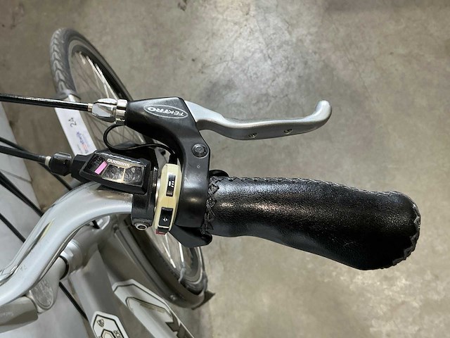 Trek navigator elektrische herenfiets - afbeelding 2 van  11