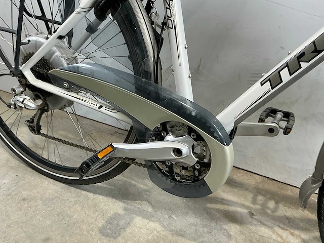 Trek navigator elektrische herenfiets - afbeelding 6 van  11
