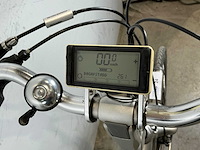 Trek navigator elektrische herenfiets - afbeelding 10 van  11