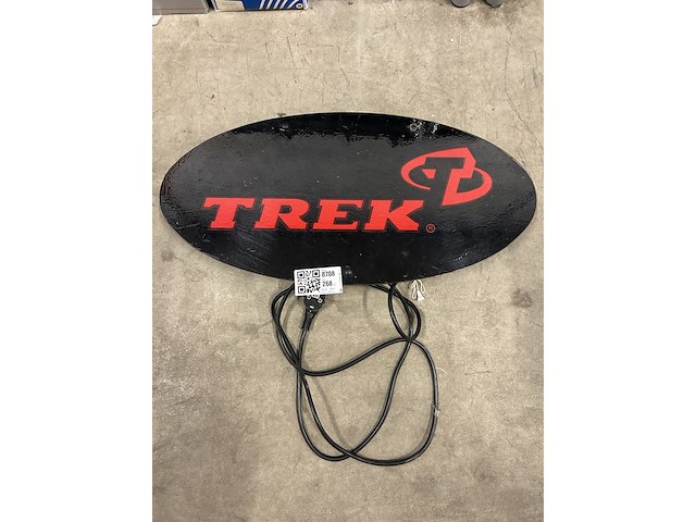 Trek neon reclamebord - afbeelding 1 van  3