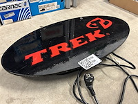 Trek neon reclamebord - afbeelding 2 van  3
