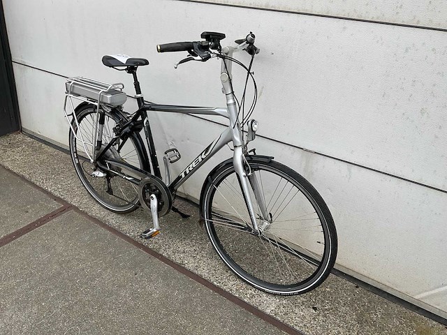 Trek t500 elektrische fiets - afbeelding 5 van  12
